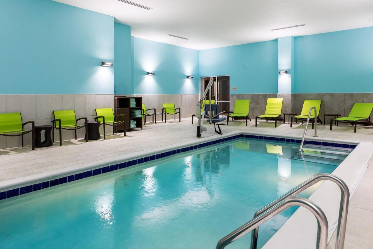 Springhill Suites By Marriott Chester Bagian luar foto